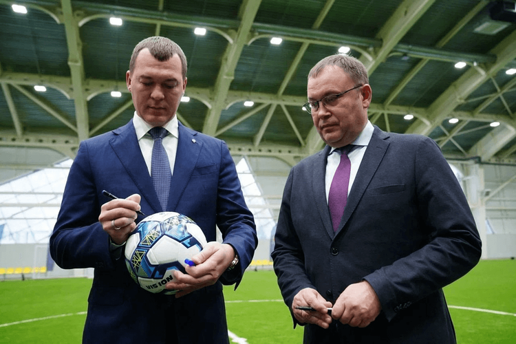 Завершение проекта оснащения крытого футбольного манежа.